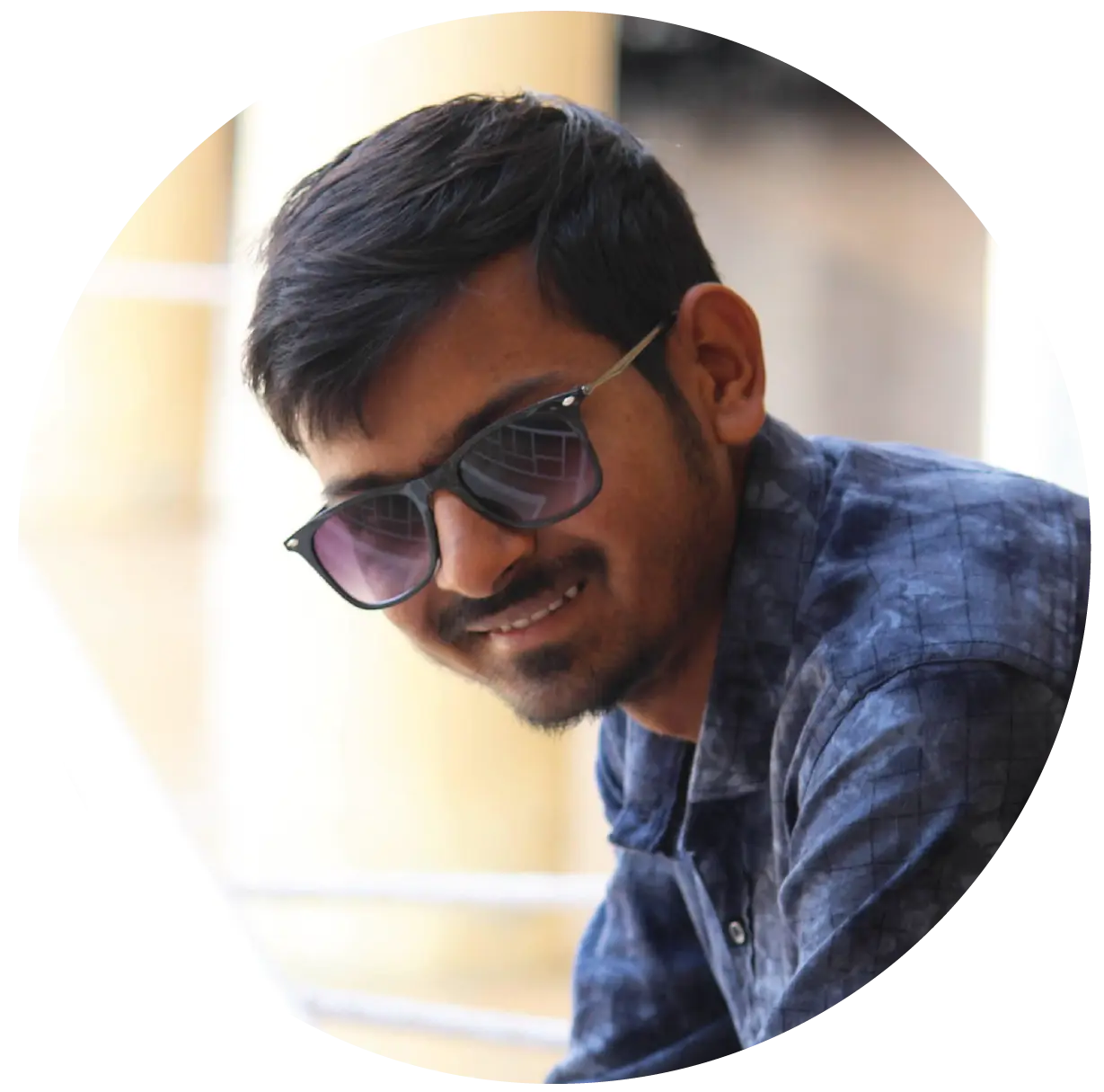 headshot of Divyesh Bhatansa